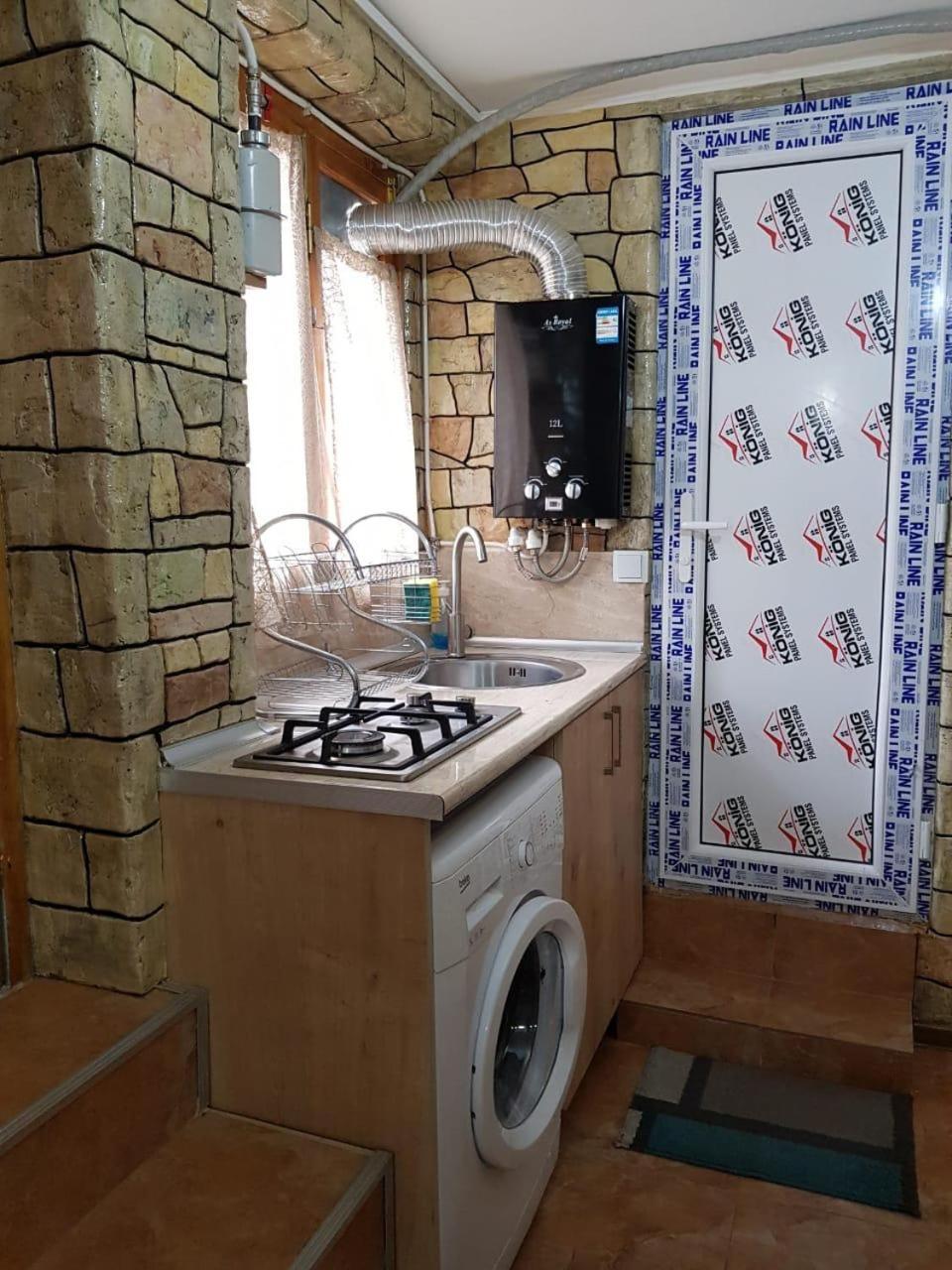 טביליסי Old Yard Guest House מראה חיצוני תמונה